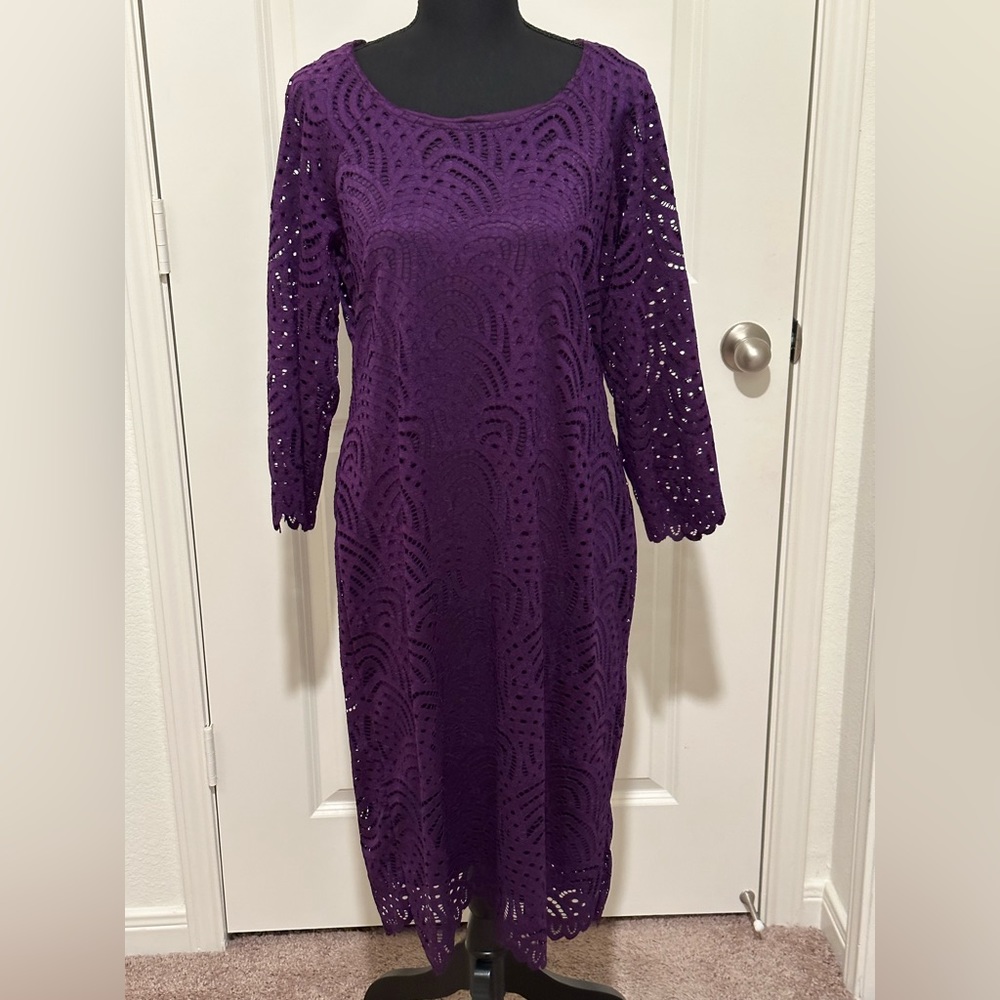 Ronni Nicole Women’s purple lace cocktail dress